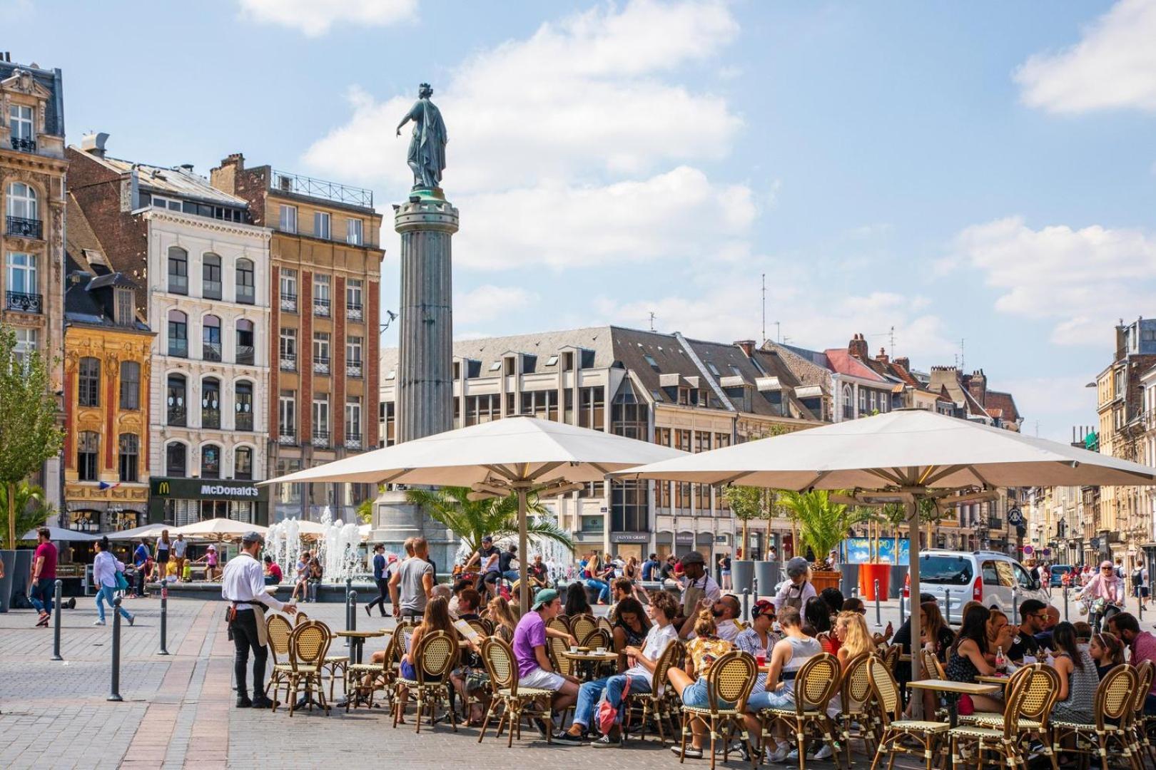 Atypical Triplex Near Grand Place With Terrace Lille Exterior photo